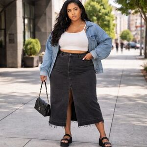 GAP Plus Size Black Denim Midi Skirt Cotton Blend High Waist Raw Hem Slit Casual
